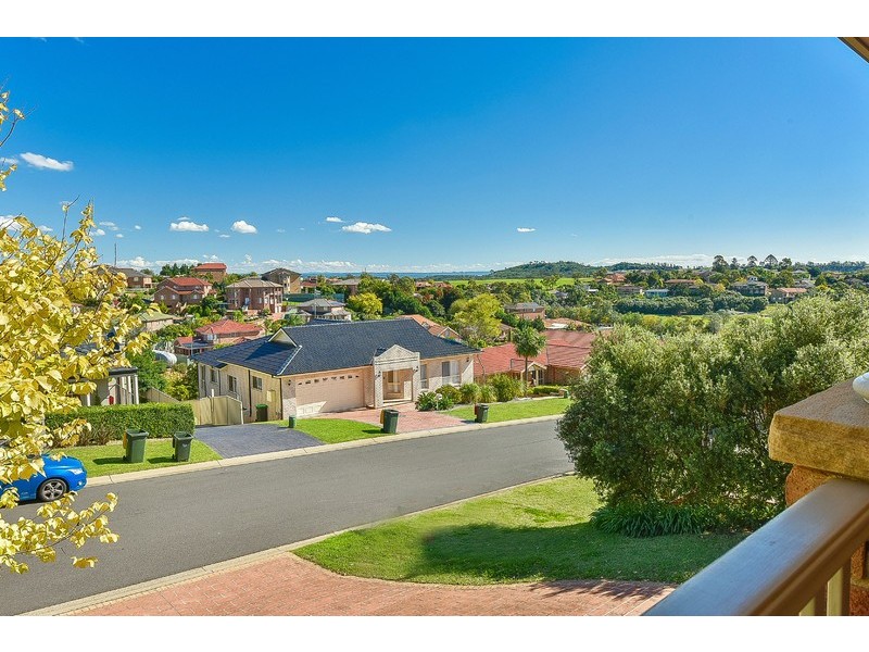 1 Beltana Place, Glen Alpine NSW 2560