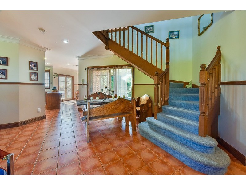 1 Beltana Place, Glen Alpine NSW 2560