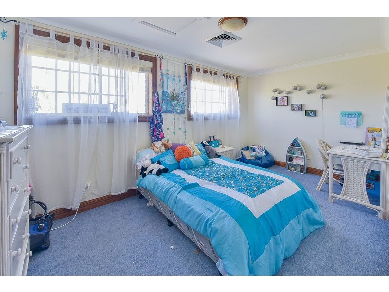 1 Beltana Place, Glen Alpine NSW 2560