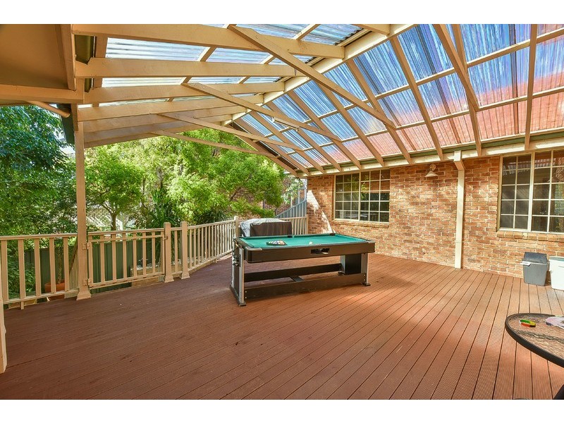 1 Beltana Place, Glen Alpine NSW 2560