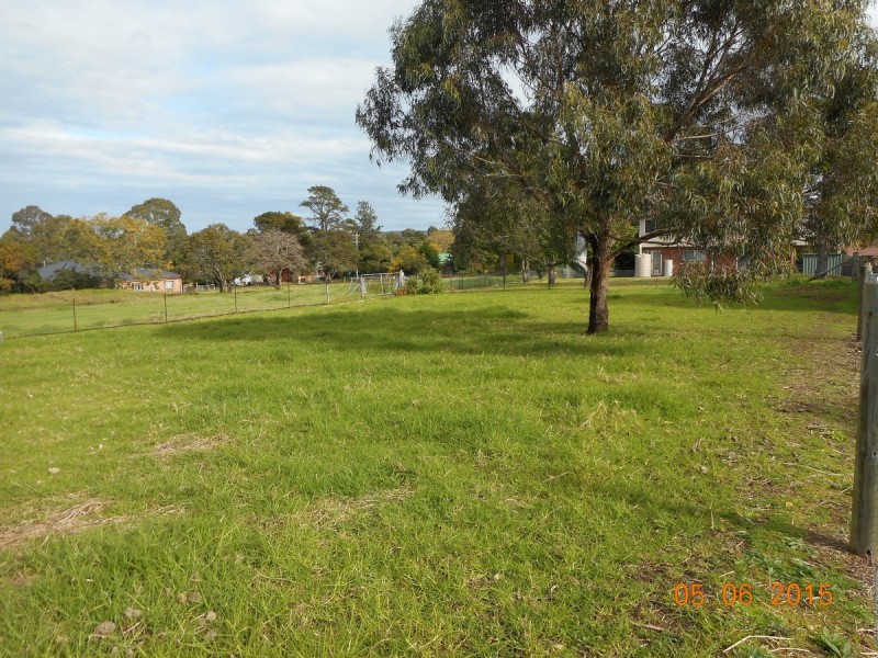 20 Darley Street, Thirlmere NSW 2572