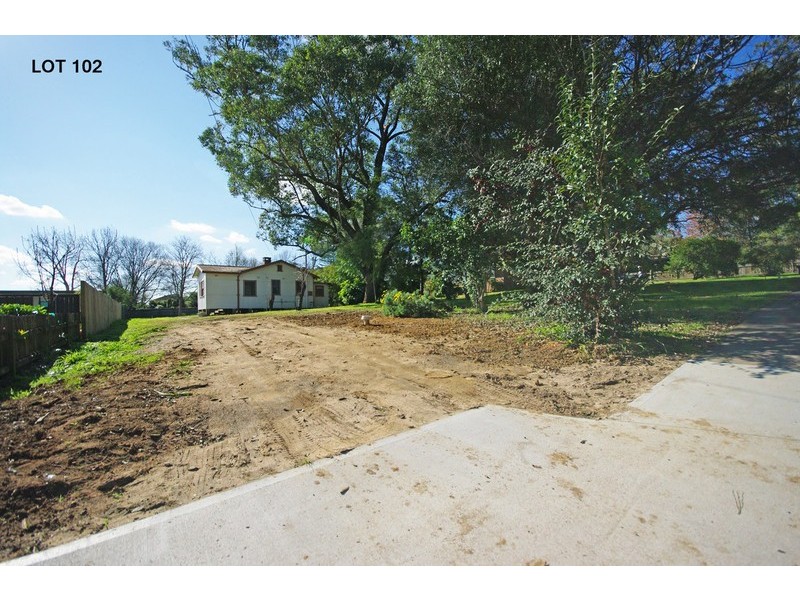 5 River Road, Elderslie NSW 2570