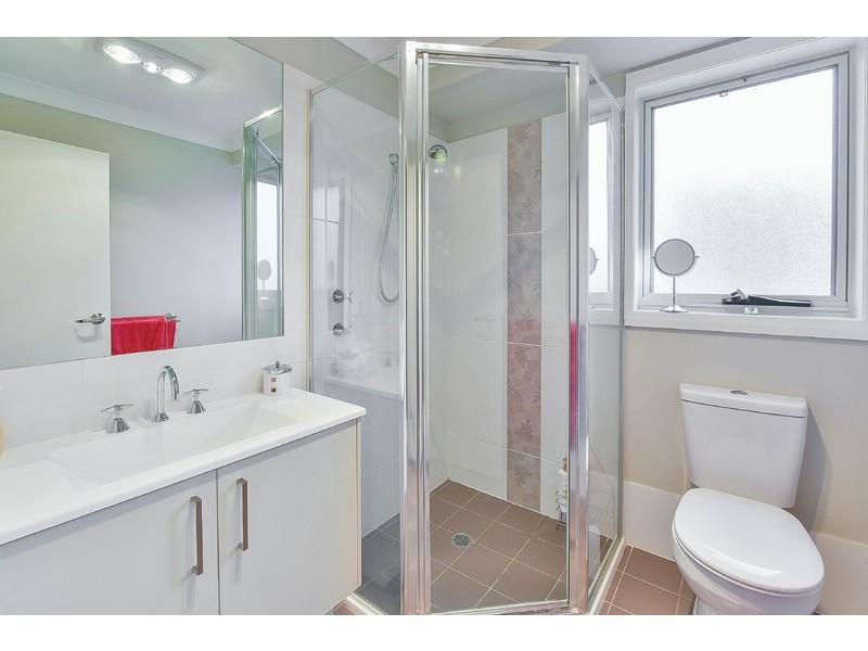 77 Minorca Circuit, Spring Farm NSW 2570