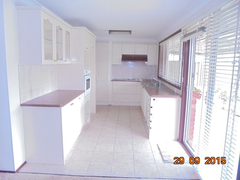 18a Debroyd, Camden South NSW 2570