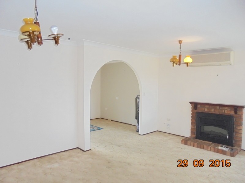 18a Debroyd, Camden South NSW 2570