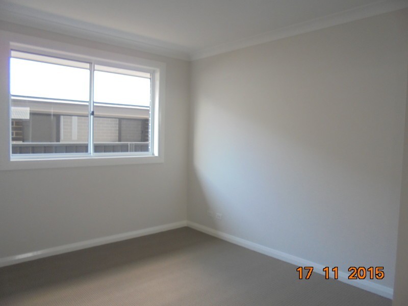 16 Atlantis Street, Gregory Hills NSW 2557