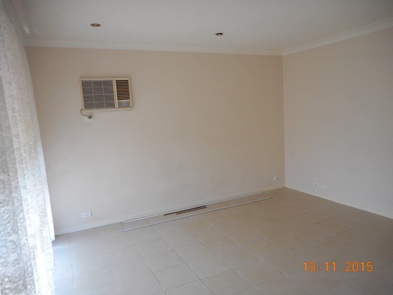 26 Southdown Road, Elderslie NSW 2570