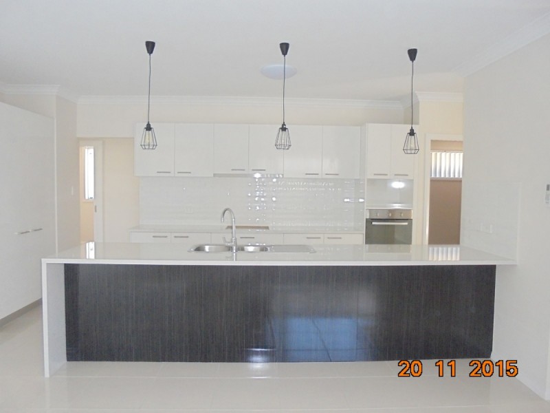 17 Franklin Grove, Oran Park NSW 2570