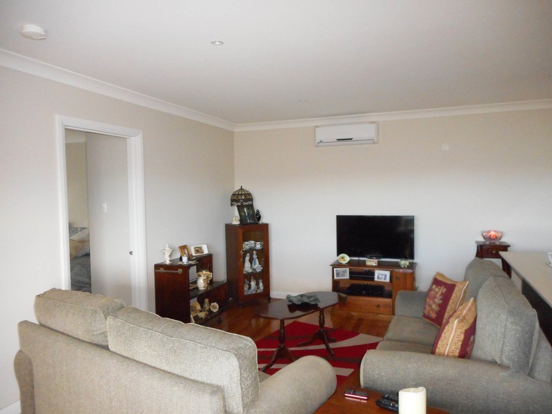 3 Middleton Lane, Gregory Hills NSW 2557