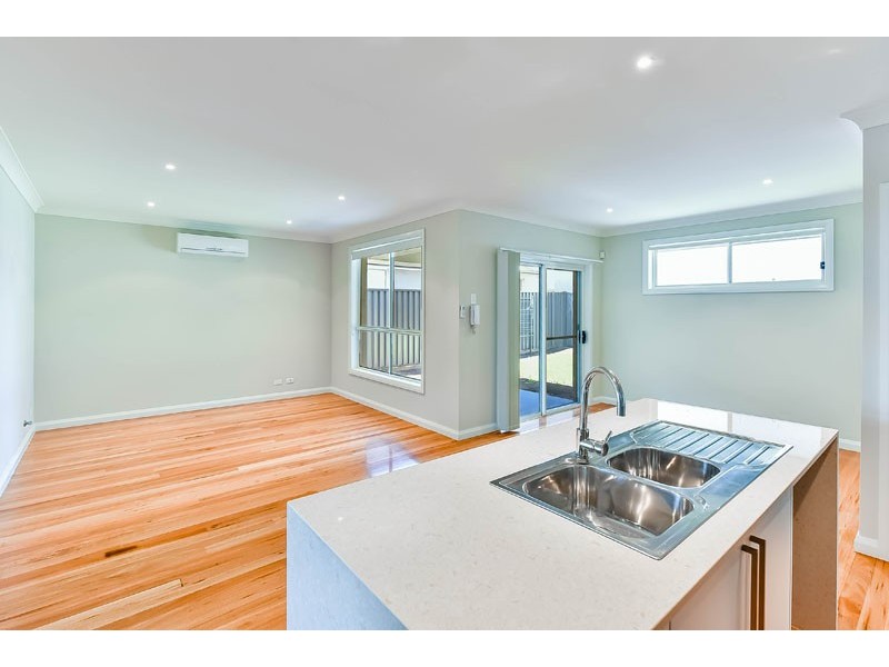 31 Donovan Boulevard, Gregory Hills NSW 2557