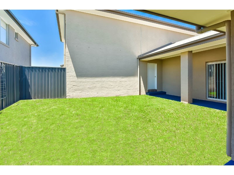 31 Donovan Boulevard, Gregory Hills NSW 2557