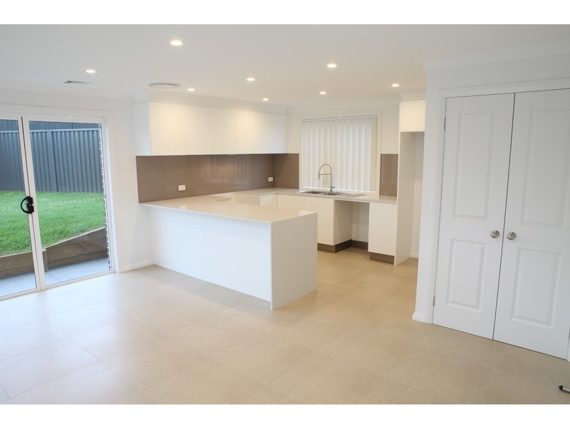 44b Rosella Circuit, Gregory Hills NSW 2557