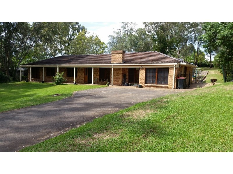 27 Tarcoola Place, Camden NSW 2570