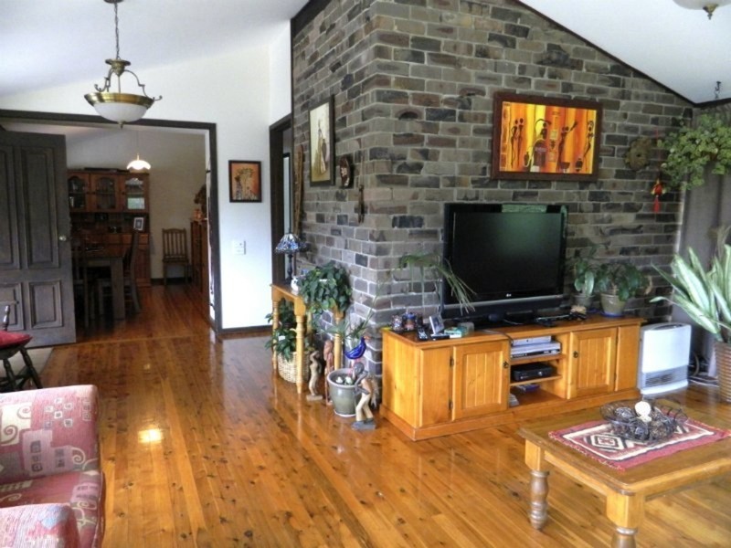 254 Old Hume Highway, Camden South NSW 2570