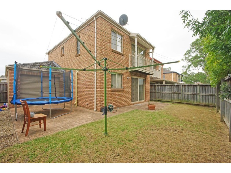 100 Glenfield Drive, Currans Hill NSW 2567