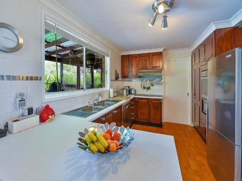 24 Renault Place, Ingleburn NSW 2565