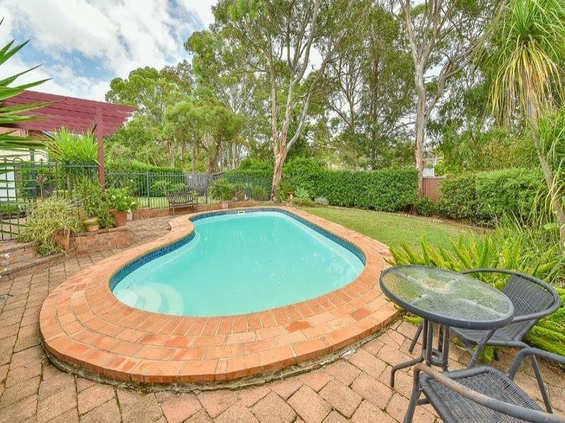 24 Renault Place, Ingleburn NSW 2565