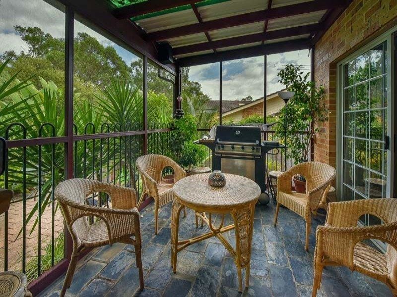 24 Renault Place, Ingleburn NSW 2565