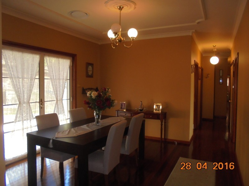 135 Cummins Road, Menangle NSW 2568