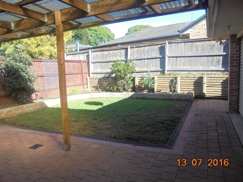 1 Lacy Place, Mount Annan NSW 2567