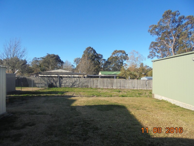 6 Yanderra Road, Bargo NSW 2574