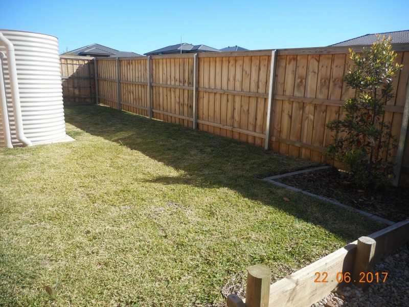 12 Morris Place, Oran Park NSW 2570