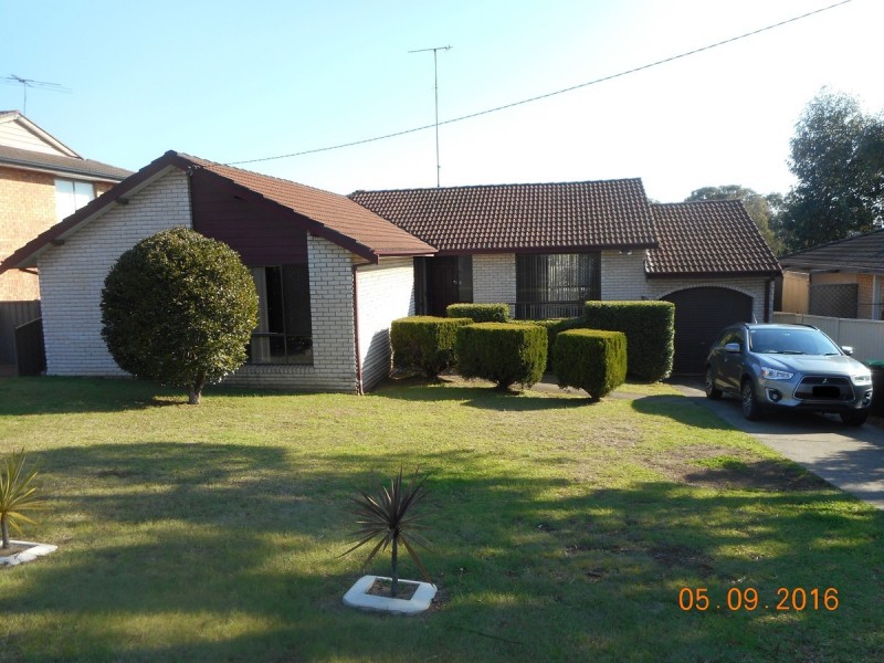 42 Richardson Road, Narellan NSW 2567