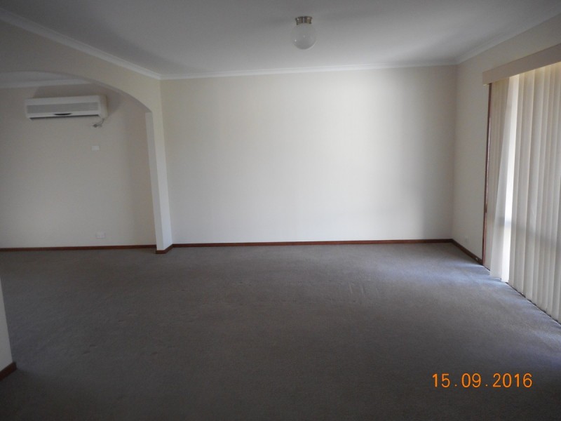 42 Richardson Road, Narellan NSW 2567