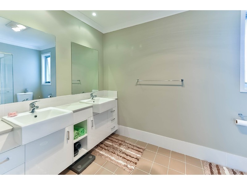 10 Rizal Street, Campbelltown NSW 2560