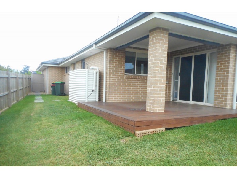 4 Derbyshire Road, Spring Farm NSW 2570