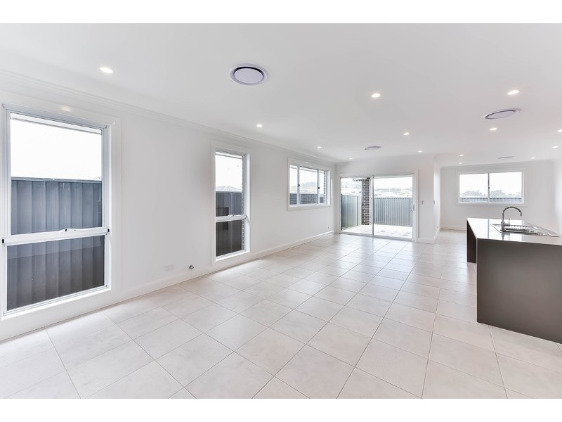 34 Spitzer Street, Gregory Hills NSW 2557