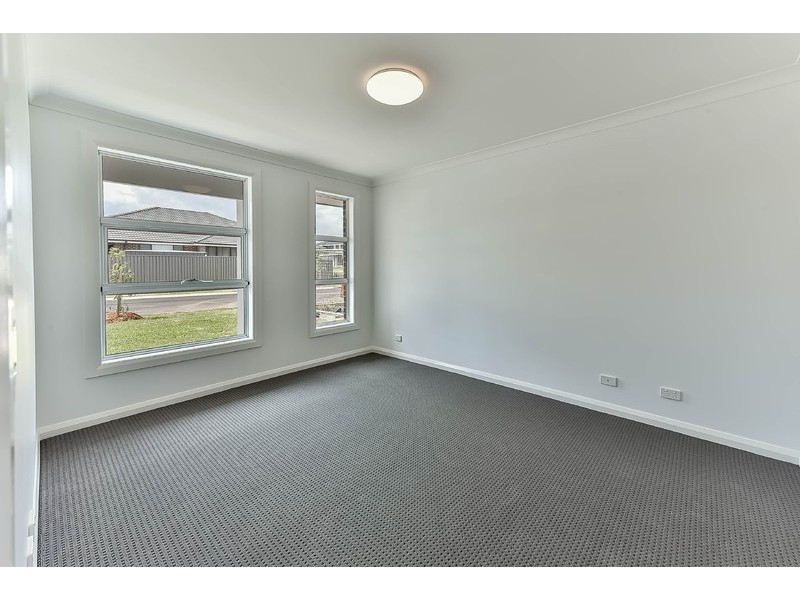 34 Spitzer Street, Gregory Hills NSW 2557