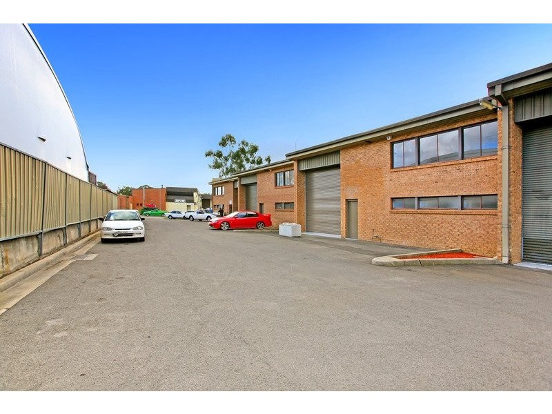 8/11 Lancaster Street, Ingleburn NSW 2565