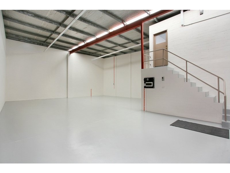 8/11 Lancaster Street, Ingleburn NSW 2565