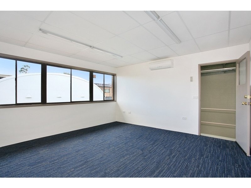 8/11 Lancaster Street, Ingleburn NSW 2565
