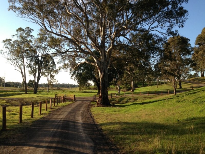 455 Old Razorback Road, Cawdor NSW 2570