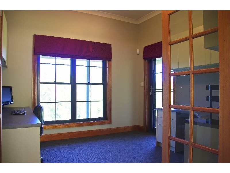 70 Nectarbrook Drive, Theresa Park NSW 2570