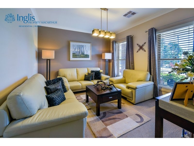 22 Macarthur Cct, Camden Park NSW 2570