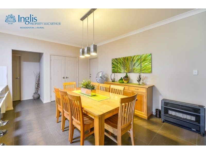 22 Macarthur Cct, Camden Park NSW 2570