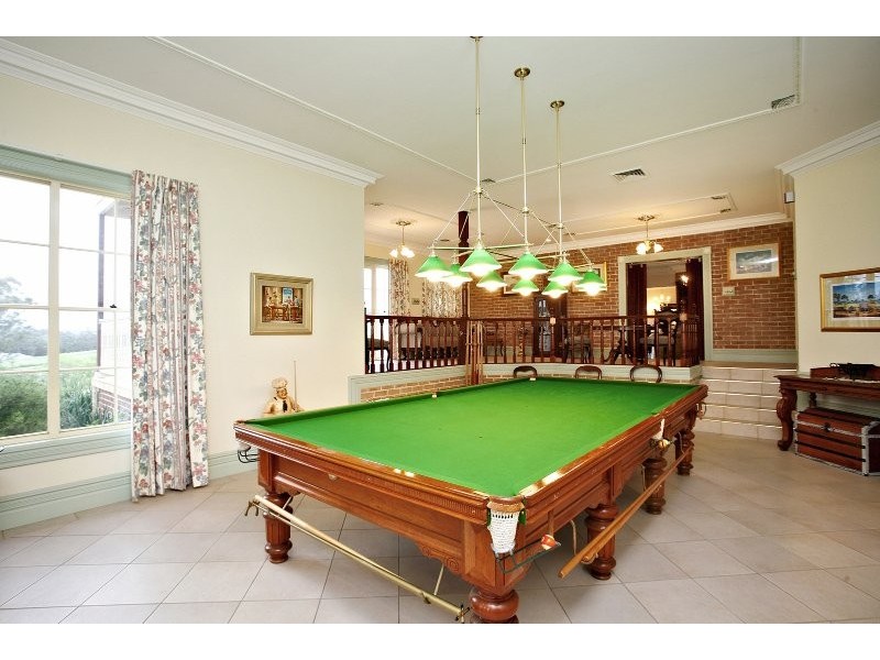 65 Benwerrin Crescent, Grasmere NSW 2570