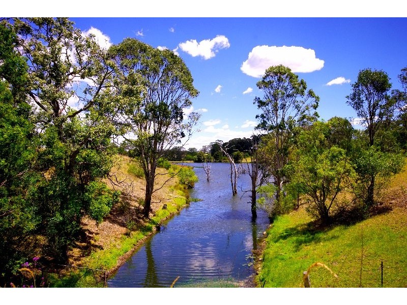 12 Clintara Crescent, Razorback NSW 2571
