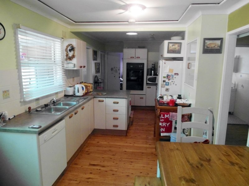 107 St Johns Road, Bradbury NSW 2560