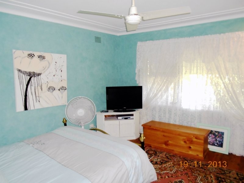 107 St Johns Road, Bradbury NSW 2560