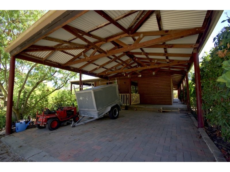 440 Calf Farm Road, Mount Hunter NSW 2570