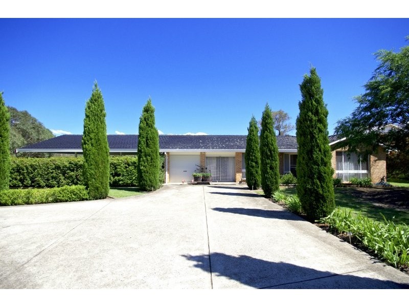 112 Kelvin Park Drive, Bringelly NSW 2556