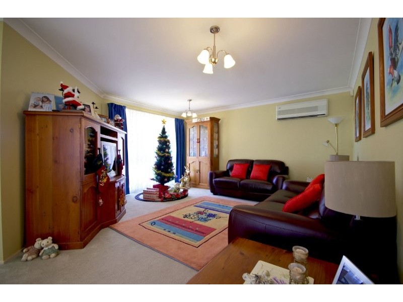 112 Kelvin Park Drive, Bringelly NSW 2556