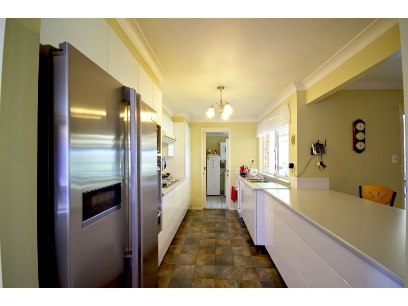 112 Kelvin Park Drive, Bringelly NSW 2556