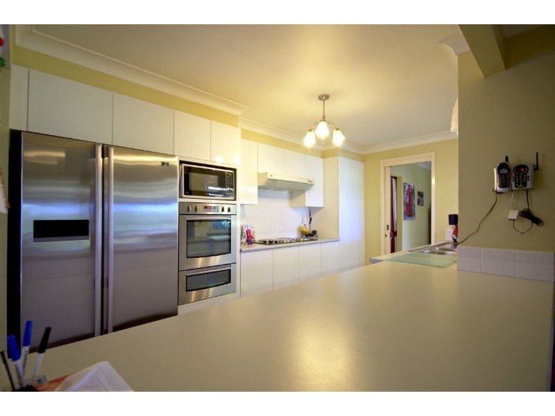 112 Kelvin Park Drive, Bringelly NSW 2556