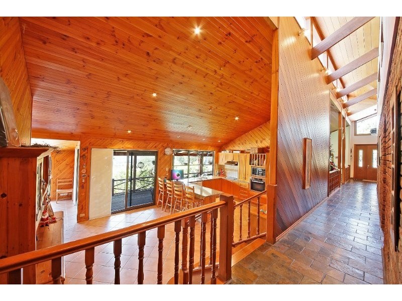 85 Eagles Road, Razorback NSW 2571