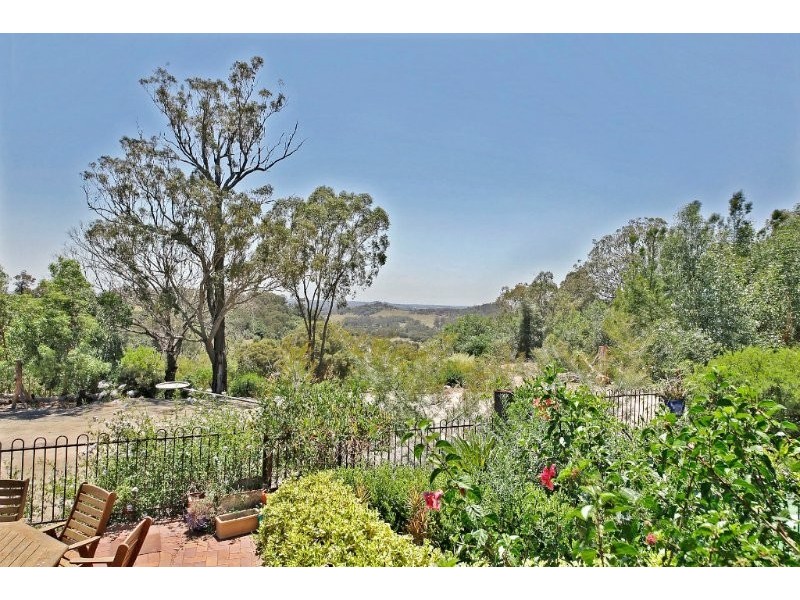 85 Eagles Road, Razorback NSW 2571